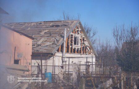 Росіяни знову атакували Запоріжжя: поранені чотирирічна дитина та дві жінки