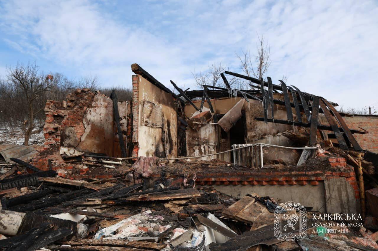 «Це була їхня перша ніч на новому місці»: у ОВА показали наслідки нічного російського удару по Богодухову (ФОТО)