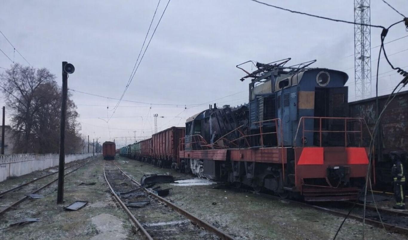 Залізничникам, які ліквідовують наслідки російських ударів, доплачуватимуть по 20 тисяч гривень