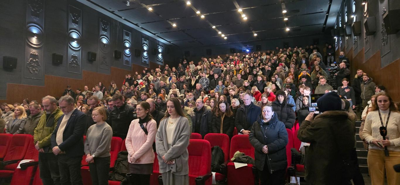 У «Жовтні» відбулась прем'єра документального фільму «Поверніть мені ім'я» режисера Мар'яна Кушніра