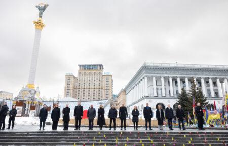 Зеленський та іноземні гості на Майдані вшанували пам'ять полеглих та взяли участь у молитві в Софії (ФОТО)