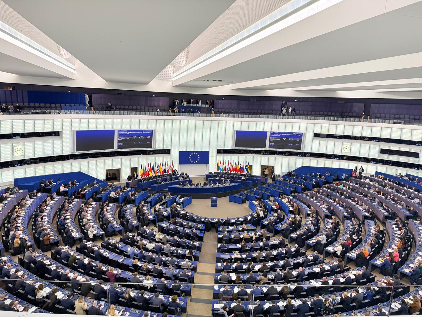 Європейський Союз посилює міграційну політику: зміни щодо притулку та віз