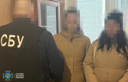 Курсантку ЗСУ та її подругу викрили на підготовці терактів у Києві та Житомирі