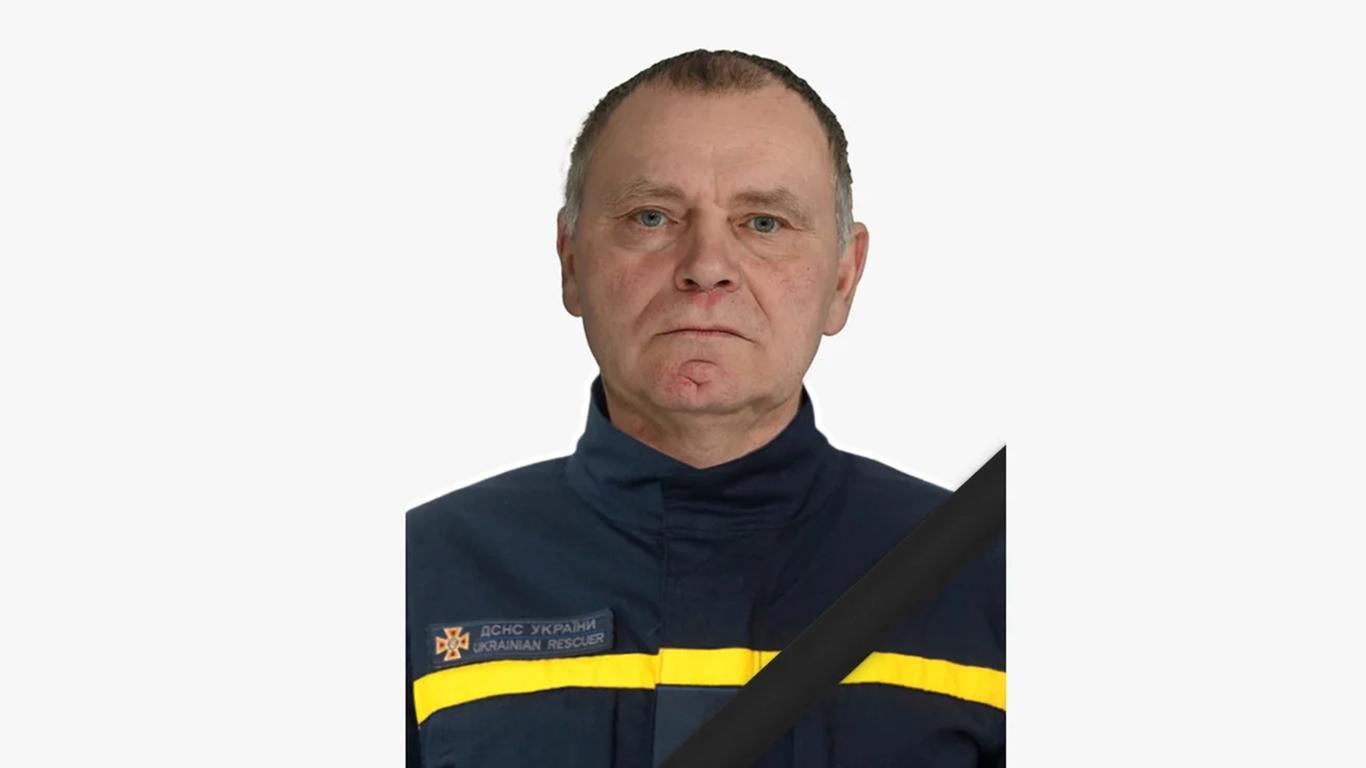 Російський дрон на Сумщині вбив рятувальника, який повертався з роботи додому