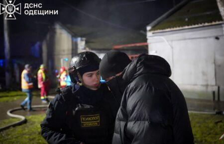 Росіяни обстріляли Одесу: загинула жінка, поруйнований житловий будинок