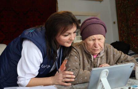 «Людина може отримувати медичну і соціальну підтримку, не виходячи з дому», — Євгенія Пушкінська, Карітас України