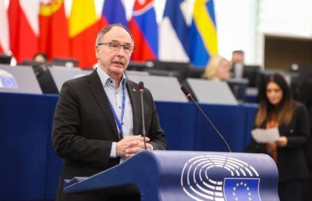 Росія може спробувати перевірити НАТО на міцність — євродепутат Пекка Товері