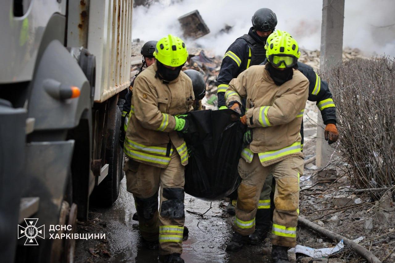 У Харкові зросла кількість загиблих через російську атаку (ОНОВЛЕНО)