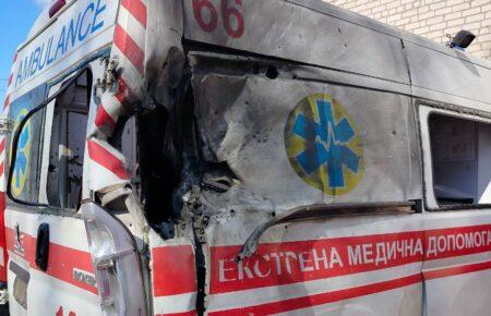 На Миколаївщині окупанти атакували FPV-дроном автомобіль бригади швидкої