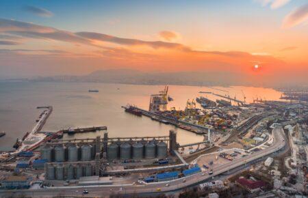 Україна атакувала військову та нафтову інфраструктуру в порту «Новоросійськ»