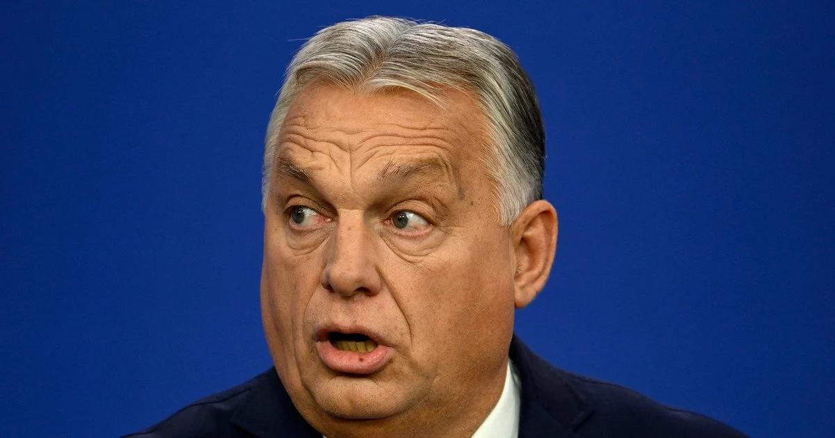 «Це політична істерія Орбана»: чому в Угорщині захопили інкасаторів та їхній багаж