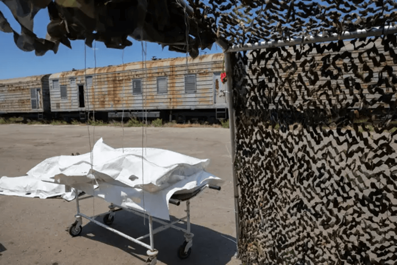 Зниклих безвісти впізнаватимуть за татуюваннями, якщо експертиза ДНК неможлива