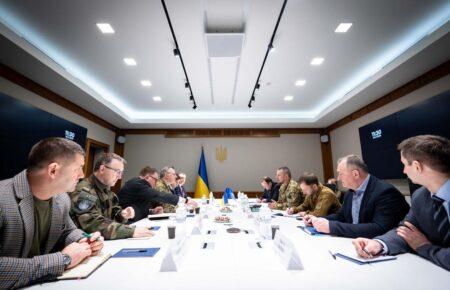 Україну відвідала делегація військового командування НАТО на чолі з адміралом П’єром Вандьє