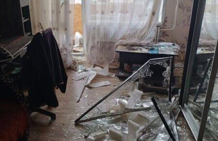 Російський дрон пошкодив квартиру кореспондента Громадського радіо у Краматорську (ФОТО)