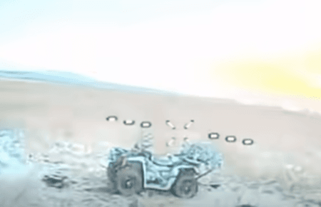 У Мирнограді окупанти дедалі частіше почали застосовувати квадроцикли для маневрів — 79 ОДШБр