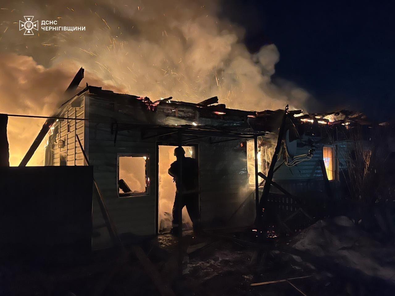 Росіяни вночі вдарили по Чернігівщині: загинула жінка, пошкоджений об’єкт теплопостачання