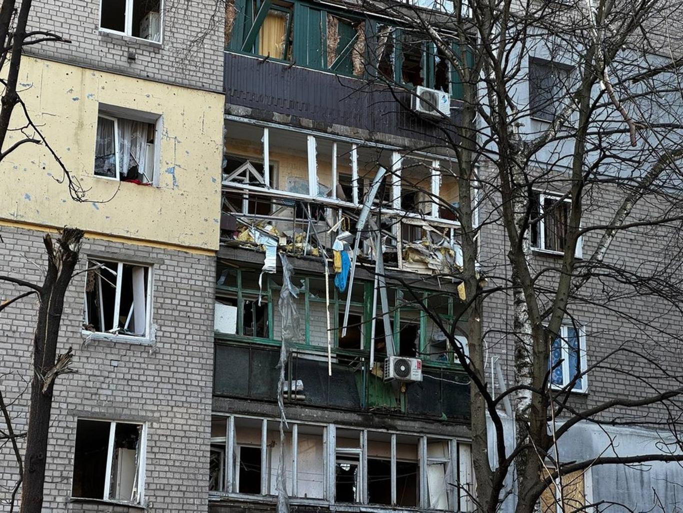 Стіни пробило наскрізь: один з дронів, який атакував Дніпро, був начинений шрапнеллю