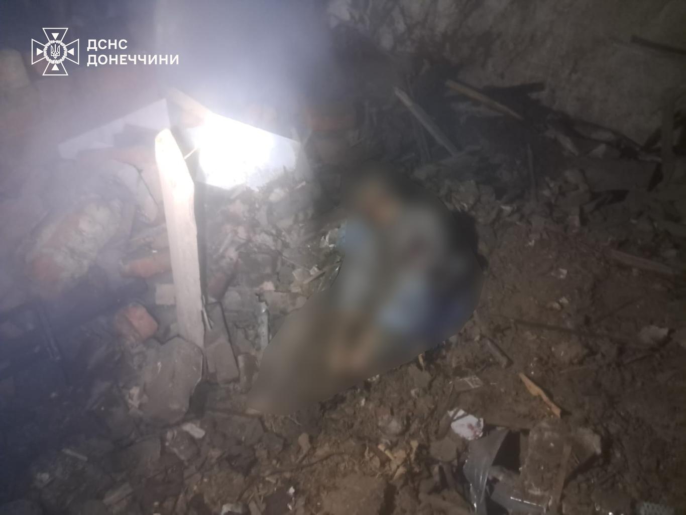 Росіяни обстріляли Олександрівку біля Краматорська, двоє загиблих (ФОТО, ВІДЕО)