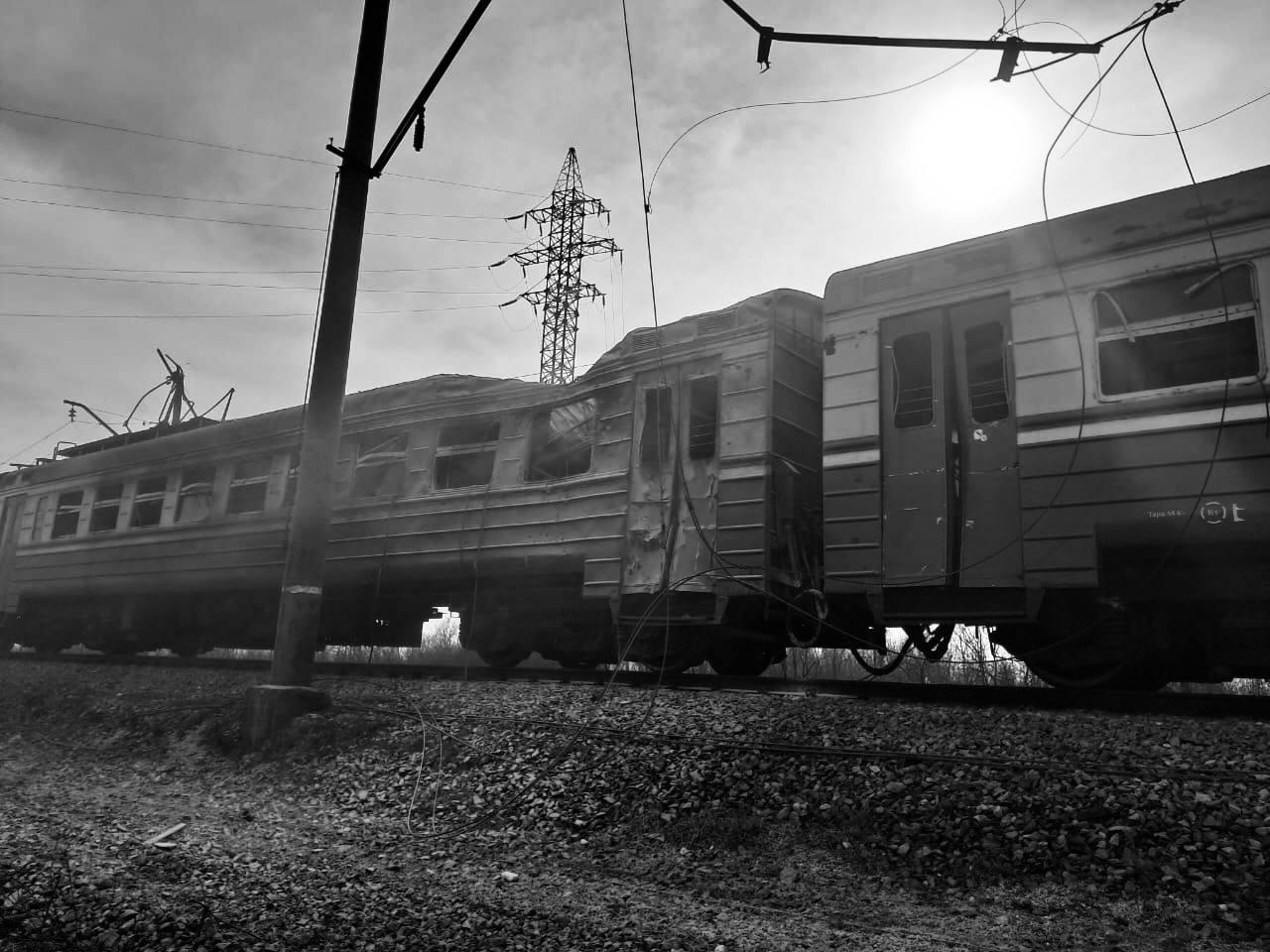 Росіяни атакували приміський поїзд у Криворізькому районі, є жертви