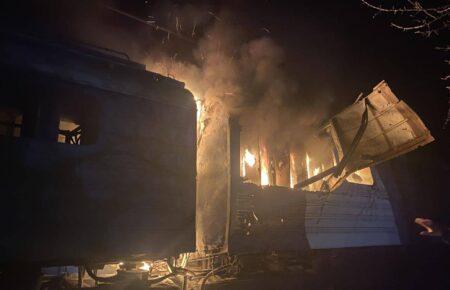 Росіяни атакували приміський поїзд на Харківщині, є постраждалі