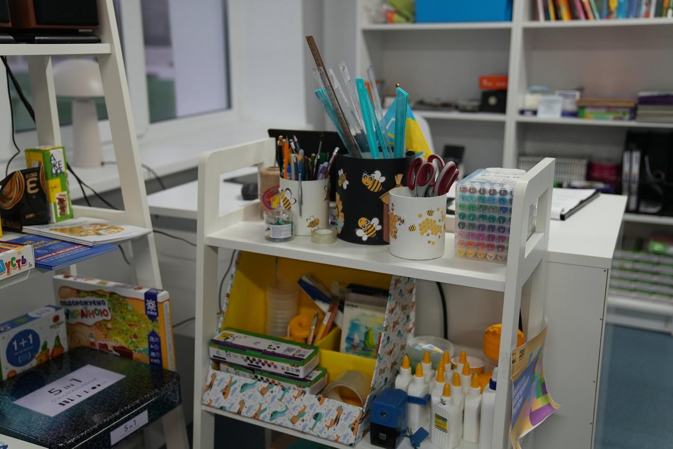 На прифронтових територіях працює майже 160 освітніх центрів: яка їхня мета