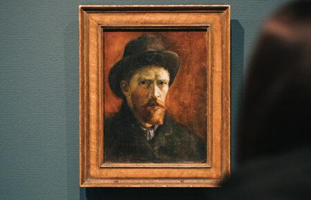 Обізнаність про біполярний розлад: чому це важливо та що треба знати