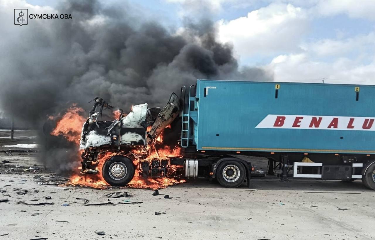 Російський дрон атакував зерновоз на Сумщині, його водій загинув