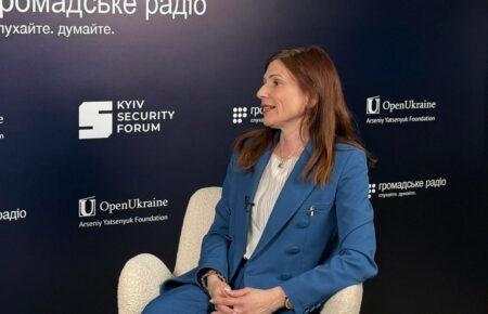 «Існує упередження, що жінкам не цікаві питання безпеки»: представниця генсека НАТО Ірен Феллін