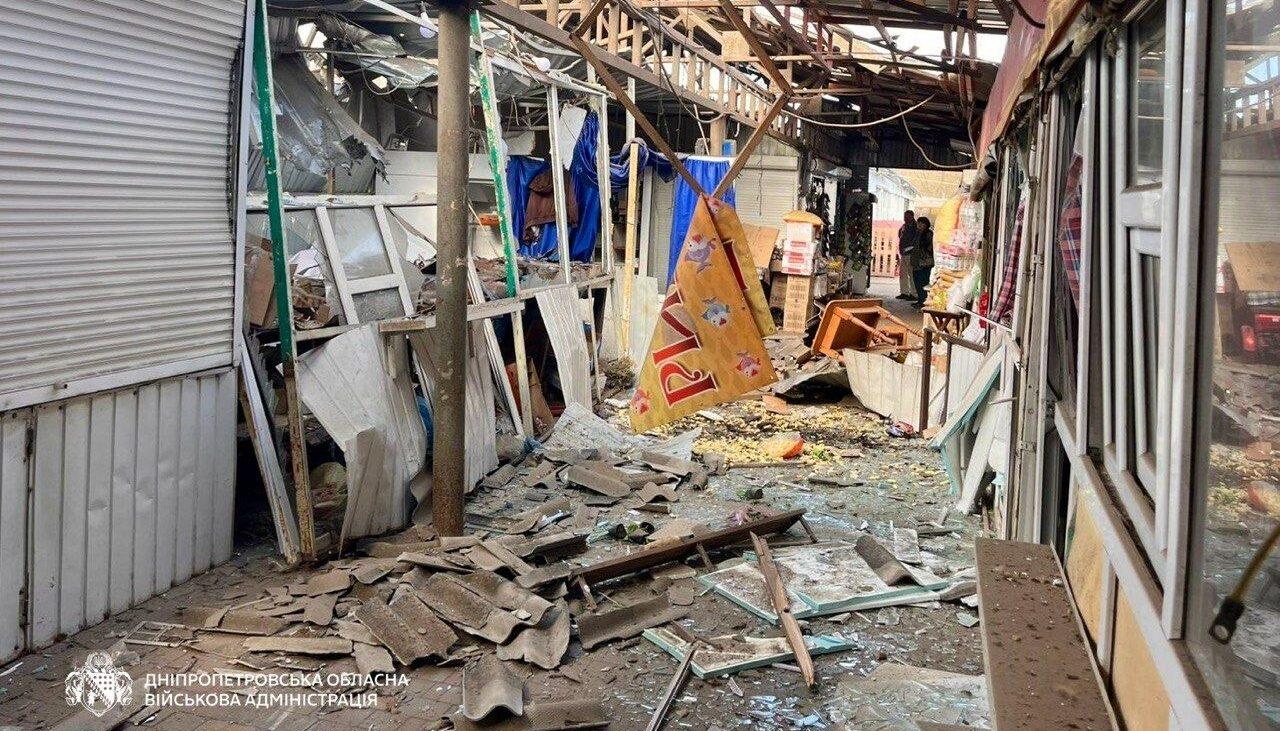 5 людей загинули, 19 — поранені через атаку росіян на Нікополь