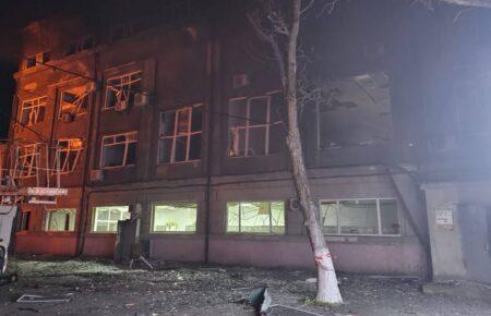 Уночі РФ знову атакувала Одещину: зазнали руйнувань лікарня та житлові будинки, виникла пожежа у заповіднику