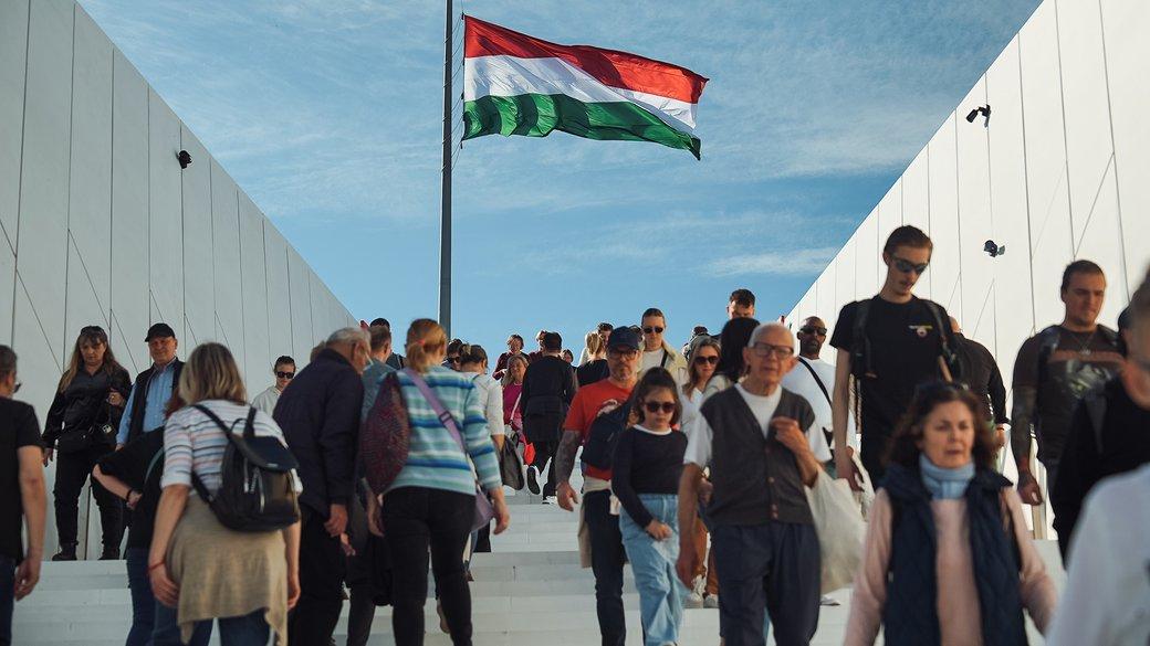 В Угорщині стартували парламентські вибори