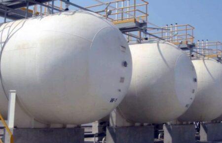 ЄС заборонив імпорт російського СПГ на спотовому ринку: що це означає