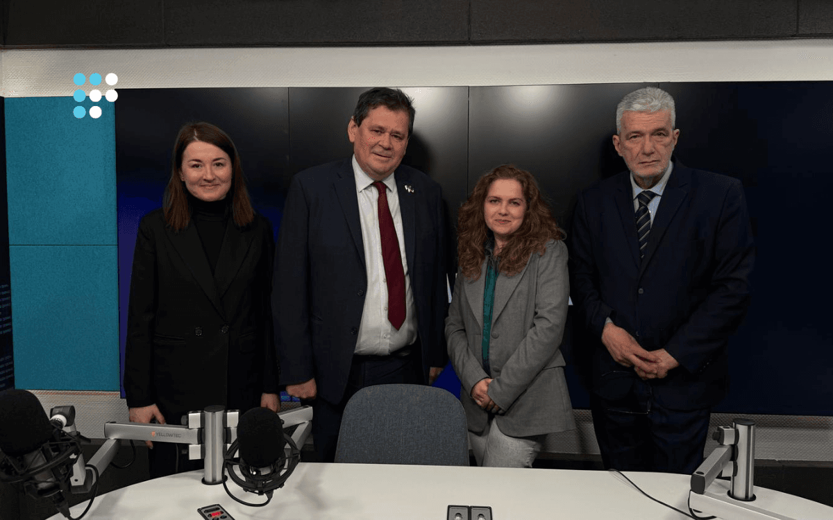 Посол Великої Британії Ніл Кромптон завітав на Громадське радіо