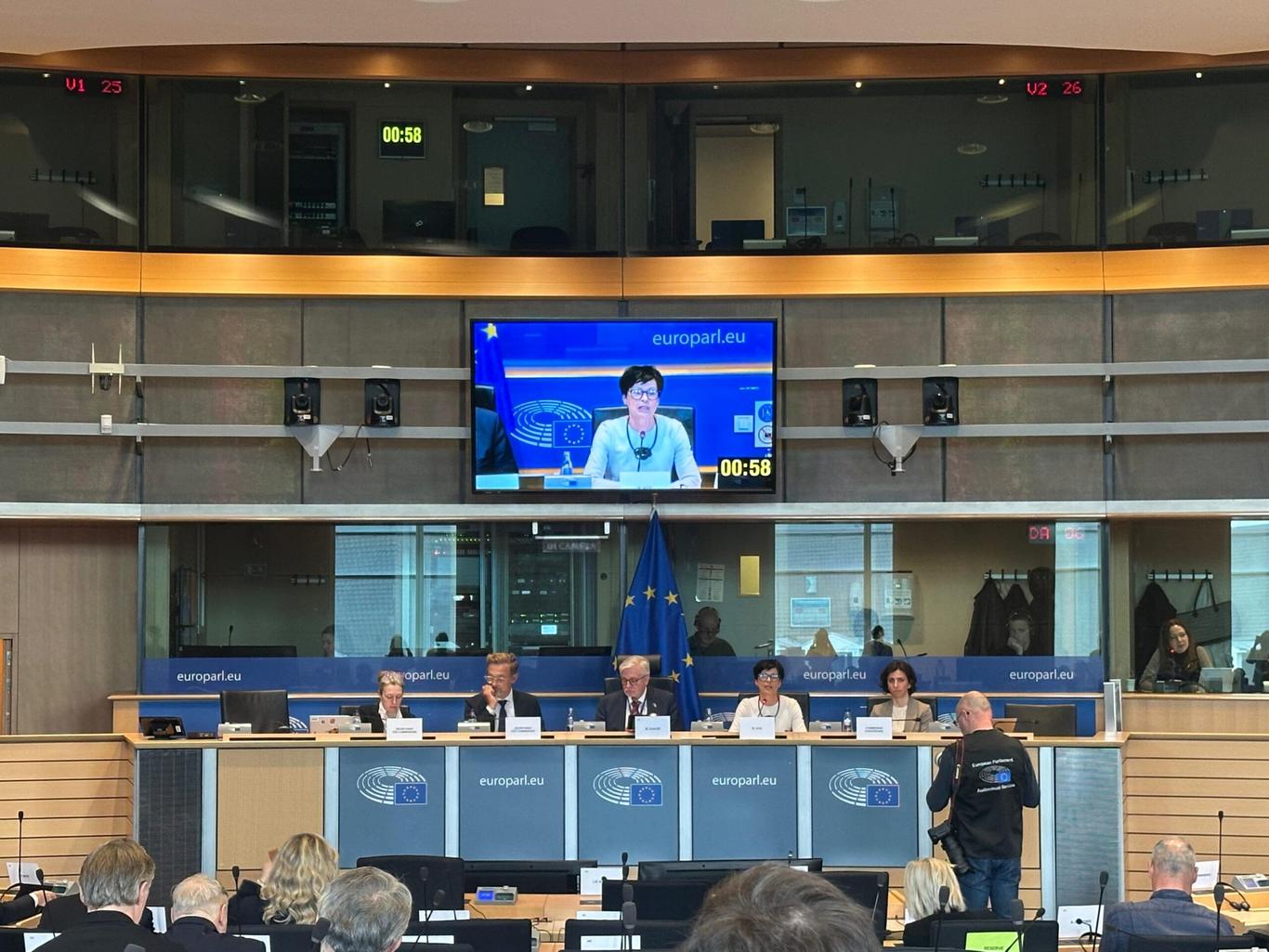 У Єврокомісії сподіваються незабаром офіційно відкрити всі кластери переговорів про вступ України до ЄС