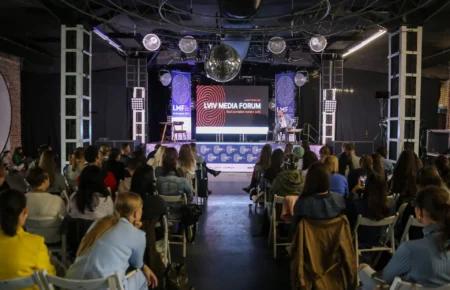 «Будуємо історію разом»: Громадське радіо — партнери Львівського медіафоруму