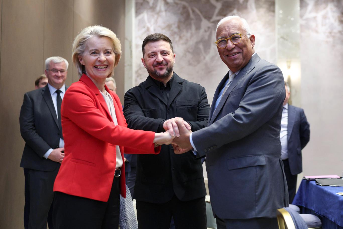 «Ми дуже цього хочемо»: Зеленський відповів, чи реально вступити до ЄС у 2027 році