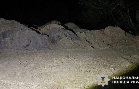 11-річний хлопчик загинув через обвал ґрунту в Бородянці на Київщині: деталі нещасного випадку