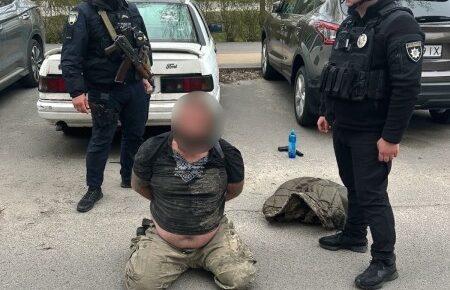 Правоохоронці затримали чоловіка, який здійснив стрілянину у Бучанському районі