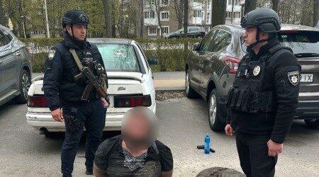 Правоохоронці затримали чоловіка, який здійснив стрілянину у Бучанському районі