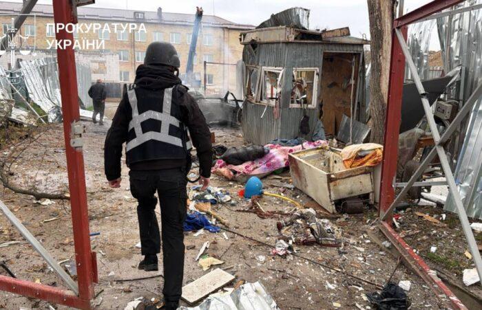 Росіяни пошкодили ветеринарну клініку на Київщині, загинули тварини (ФОТО, ВІДЕО)