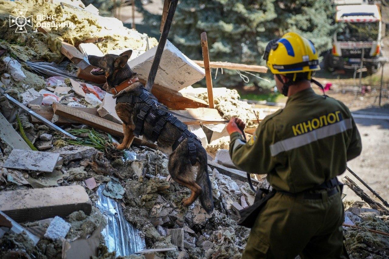 Дрони випалювали все, куди потрапляли: журналістка про обстріл Одеси, який забрав життя трьох людей