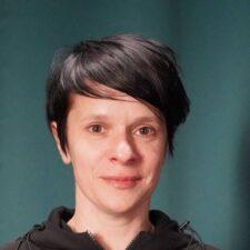 Олена Тонкошкуренко