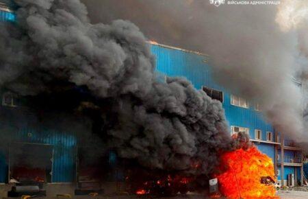 РФ атакувала Дніпро, під ударом — склад логістичної компанії (ОНОВЛЕНО)