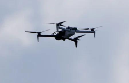 Запорізька область: FPV-дрон росіян атакував авто, загинув чоловік, двоє людей поранені
