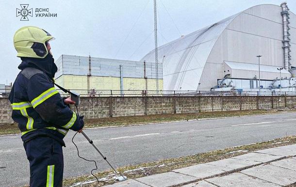 Російський ядерний шантаж: окупація ЗАЕС, загроза радіаційній безпеці та інформаційні вкиди
