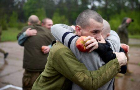 Відбувся перший етап обміну 1000 на 1000, серед звільнених є «азовці» (ФОТО, ВІДЕО)