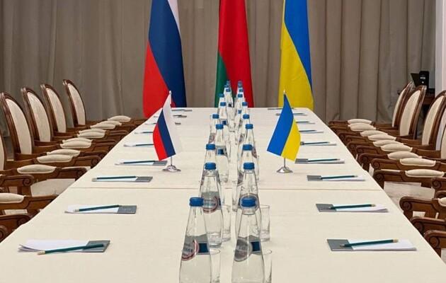 Росія завжди вважає свою участь у перемовинах уже поступкою, — соціолог