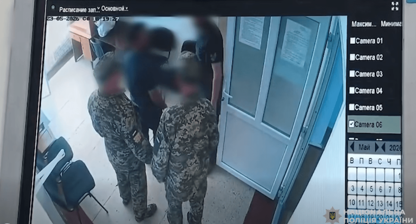 Самогубство чоловіка в Тернопільському ТЦК: поліція опублікувала відео, яке підтверджує версію слідства