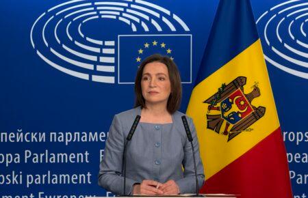 У Європарламенті румунський ексдепутат намагався зірвати виступ Санду, його вивела охорона