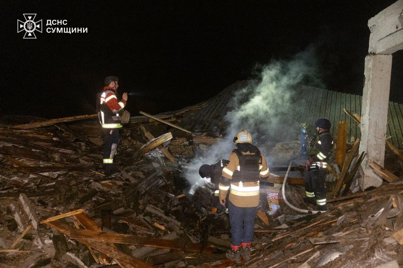 ДСНС: Суми знову пережили серію ворожих атак